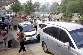 在农村老人去逝时如女人，有接娘家人风俗。视频封面