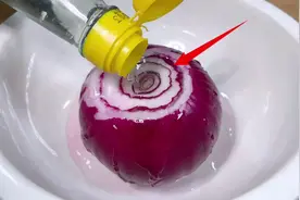 活了38年才知道，用洋葱泡白醋作用这么厉害，帮助了很多中老年人