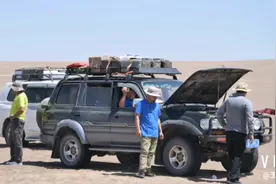 翻开穿越罗布泊的历史，最早应为唐朝的唐玄奘，20世纪初全是外国