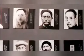 毛主席在八七会议上提出：“枪杆子里面出政权”。