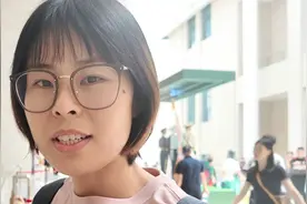 来北京带儿子参观军事博物馆，3小时讲解意犹未尽，感叹国之强大视频封面