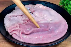 洗猪肚时，切记不要加盐和面粉，教你一招，干净卫生无异味！