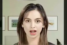 一个女大学生小微十二年恨哥哥的悲催事。视频封面