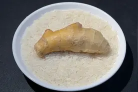 大米和生姜这样吃，每天来一碗，清肠刮油，大肚腩也悄悄的不见了视频封面