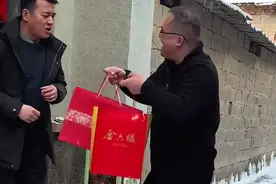 送礼有讲究，千万别送错！宁愿送2000钢笔，也别送5000的手表！视频封面