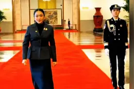 中国保镖 严月霞，太牛了视频封面