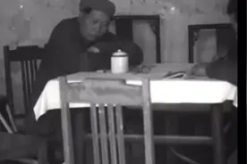 长征从8万人到7600人，伟人想的却是“何时缚住苍龙”！视频封面