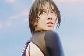 女博士意识困在自己研究的游戏中，看她是如何逃生的……