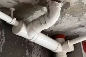 楼上漏水不解決，教你2招，让他主动来求你！