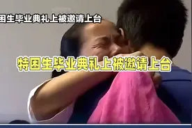 母爱如灯，儿子与母亲的感人故事视频封面