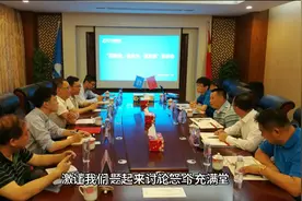 现在社会的腐败现象就是说金额领导搞一言堂的人造成的！