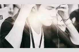 深邃的眼神。表达的情感。视频封面