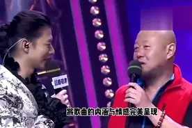 霍尊与父亲火风同台演唱，深受观众的喜爱
