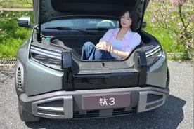 方程豹钛3！比亚迪细节最多的车，20级精致纯电能否一战？