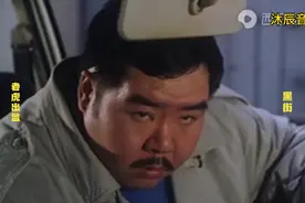 周润发的经典港片有多霸气，配上一首《黑街》勾起回忆