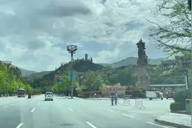 一人一车回成都，213国道车流还是挺大的，大家上去下来都要慢视频封面