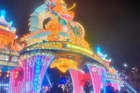 吉林松原免费看花灯，好玩，好看，好冷！视频封面