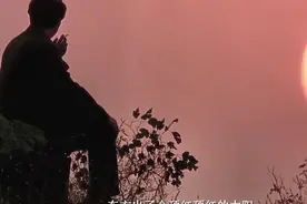 这 世界上有三个太阳，而东方出了个顶红顶的太阳！视频封面