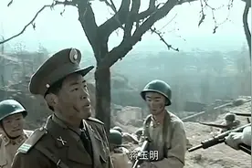 抗日：李云龙重伤开刀，一二三号首长全到齐，这面子比谁都大！