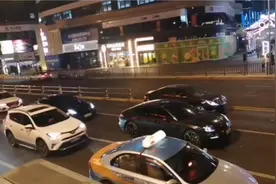 消费金融1名-重庆蚂蚁消费金融有限公司185人,半年贏利4.45亿元！