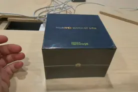 问界车钥匙华为watch gt 3pro开箱及心率心电图测定医疗小科普视频封面