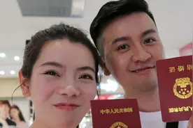 领证当天去海底捞解锁隐藏福利，简直是一个大型社死现场！