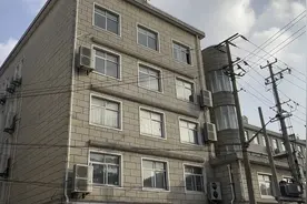 上海海滨中学视频封面