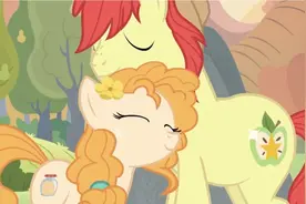 苹果嘉儿父母的爱情故事，梨子酱首次登场 #小马宝莉 #动漫卡通