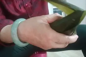 包粽子糯米洗净泡3个小时包粽子上锅煮两个小时煮好视频封面