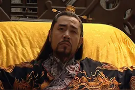 三花聚顶本是幻，脚下腾云，亦非真。#历史 #嘉靖