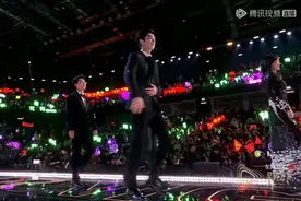 这一天，终于圆满了，看到最后提裙子，激动到😭#2025星光大赏视频封面