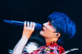 恭喜周深《反深代词》总销量突破3000万，三大平台均是年榜第一视频封面