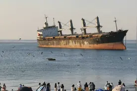 骑行到威海，追完日出又追日落，晚上露营地还是个很棒的拍照机位视频封面