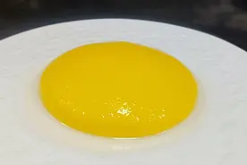 看酒店大厨如何做宫廷名菜三不沾，纯手工制作，非常有技术含量