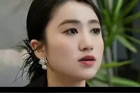 山东一女子当兵12年,得知父亲生病需要手术费,毅然选择退伍费视频封面