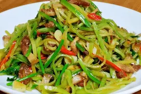 我家超爱的萝卜丝下饭菜，鲜香脆爽入味，开胃又下饭，一周做多次视频封面