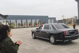 陕西大力神航空科技，喜提宝鸡首台红旗国礼，仪式感直接拉满！视频封面