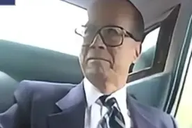 1998年李嘉诚私生活影像，凌晨5点起床，60岁仍拼命上班视频封面