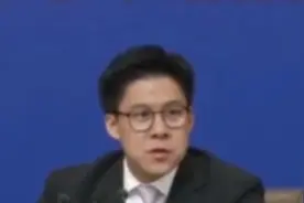 豪门红三代霍启刚，凭什么仕途平步青云，政协委员，人大代表加身视频封面