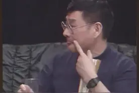 倪匡谈自己偷渡到香港的原因，蔡澜听了笑得合不拢嘴视频封面