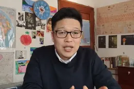 城管喝酒执法，没有执法证，用个人收款码收款，罚款没有发票！