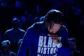 今天NBA正式公布了上周的东西部最佳球员！视频封面