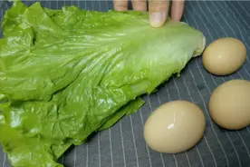天热了生菜搭配鸡蛋才是绝配，教你个神仙做法，简单营养，真好吃