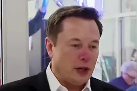 世界首富马斯克个人资产达到2.52万亿人民币，真正的富可敌国！视频封面