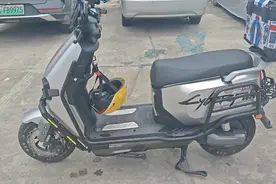 台铃苍穹电自版跑外卖初始外观篇