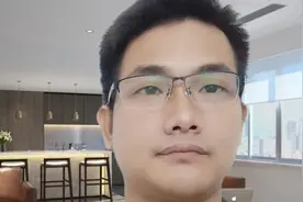 用手机微信如何购买火车票？方法简单易学，再也不用排队去买票了