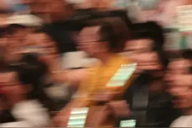 2023年8月25日费翔观看李宇春演唱会现场，费翔🌹🌹🌹视频封面