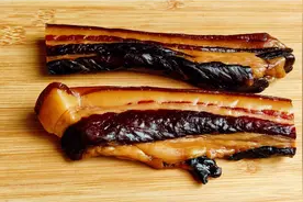 腊肉直接用清水洗是大错，难怪又咸又硬烟味重，教你从没见过方法