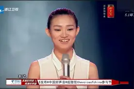 女孩现场模仿雷迪嘎嘎，简直一模一样，导师们听“傻”视频封面