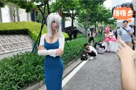 真空漫展美女_户外激情拍攝｜萤火虫漫展视频封面